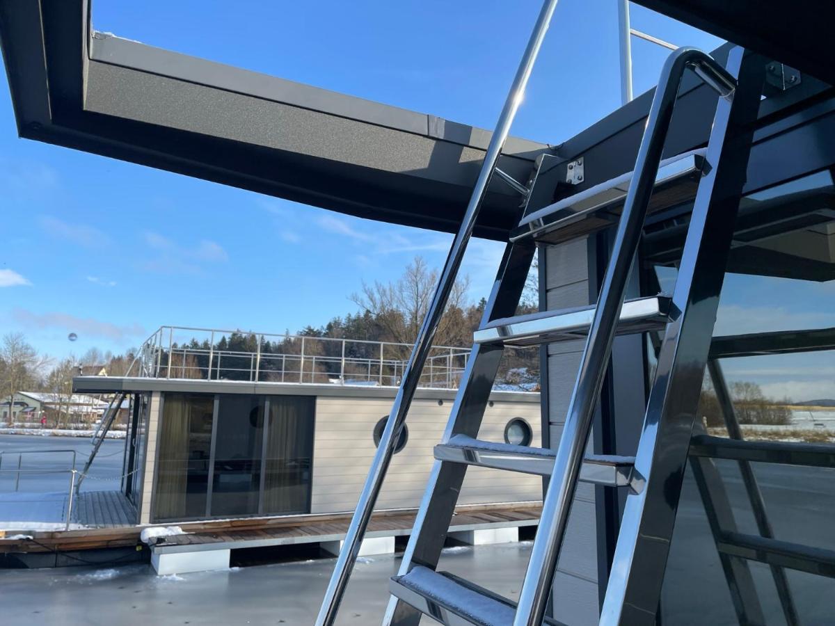 Waidlerland Hausboot 1